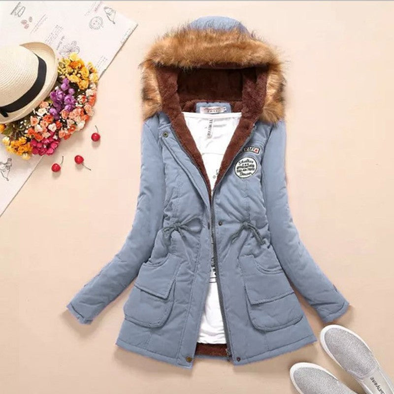 Women's jacket with wool collar