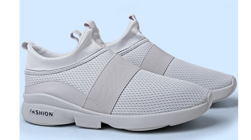 Sneaker with breathable mesh